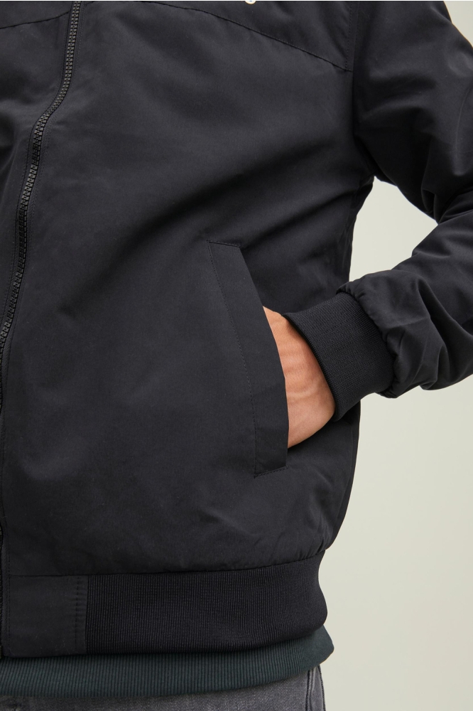 JJERUSH HOOD BOMBER NOOS 12200208 Black/SOLID